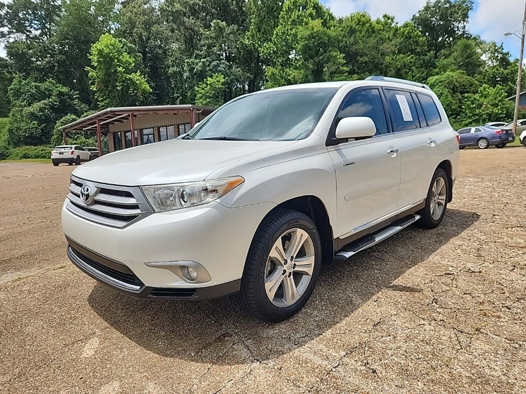 Used 2013 Toyota Highlander Limited V6 SUV
