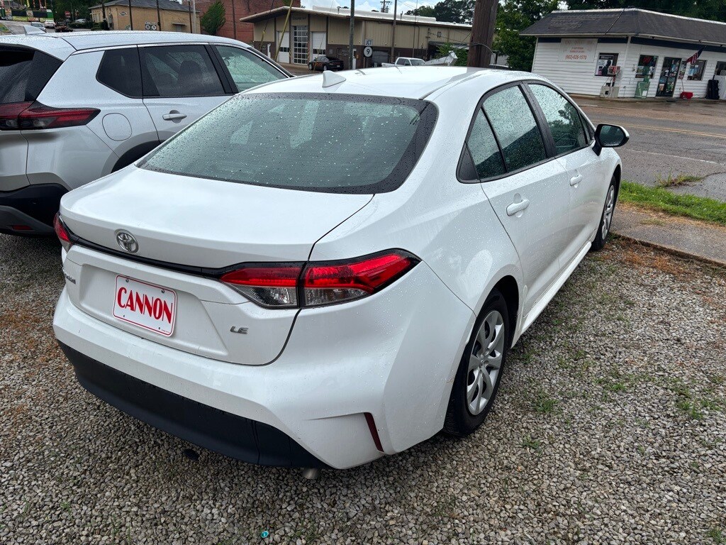 2024 Toyota Corolla LE photo 4
