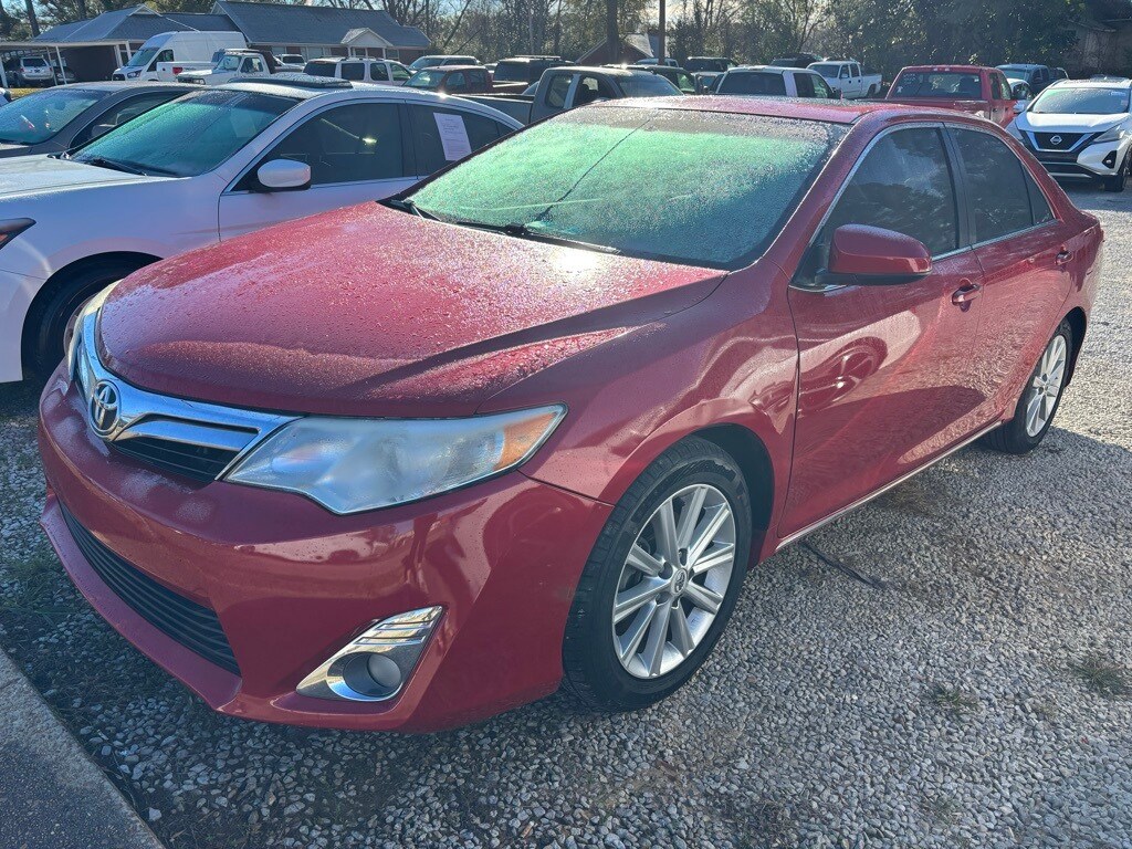 2012 Toyota Camry photo 3