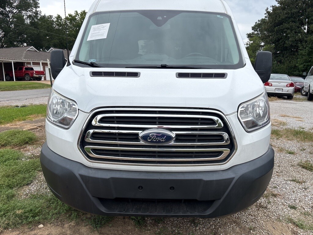 2017 Ford Transit photo 2