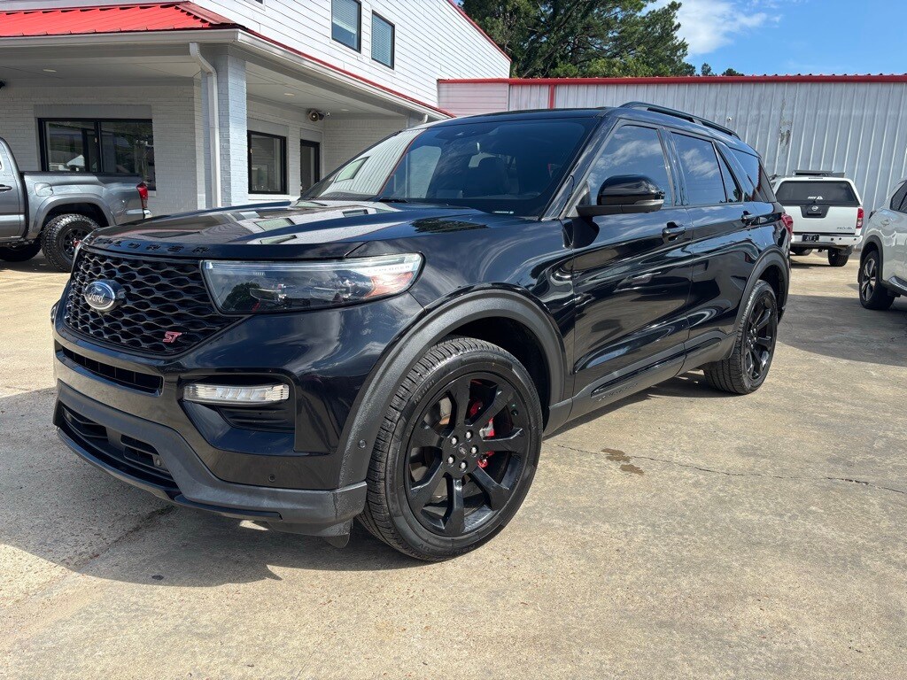 2020 Ford Explorer ST photo 3