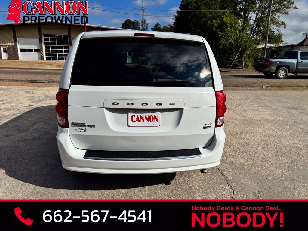 Used 2017 Dodge Grand Caravan SXT Van