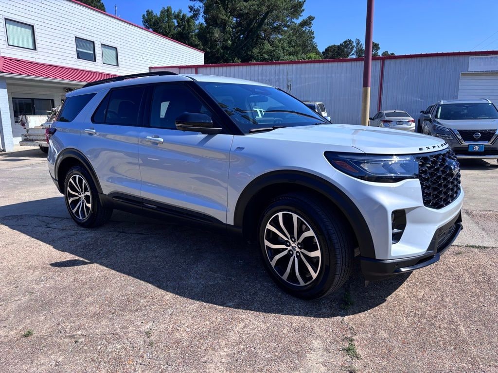 Used 2026 Ford Explorer ST-Line SUV