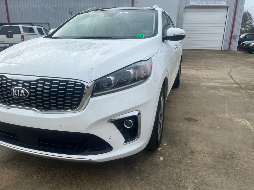 Used 2019 Kia Sorento SX with VIN 5XYPK4A58KG526108 for sale in Calhoun City, MS