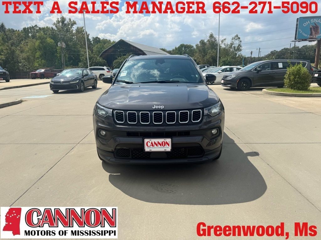 Used 2024 Jeep Compass Latitude SUV