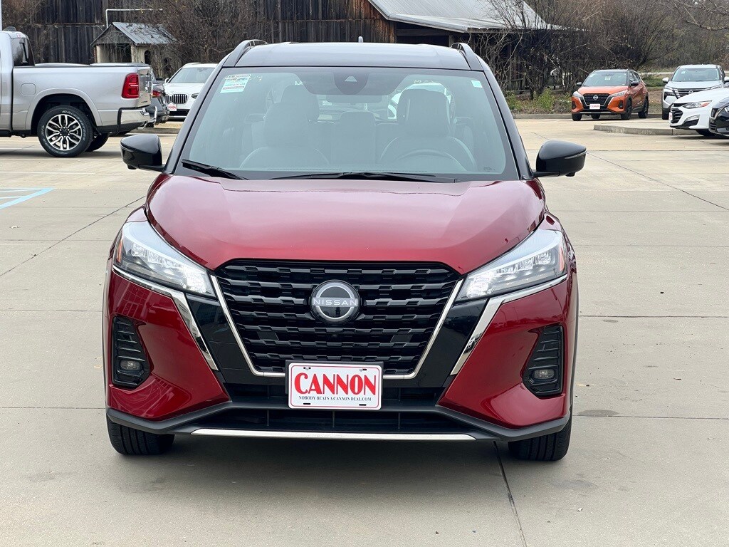 Used 2024 Nissan Kicks SR SUV