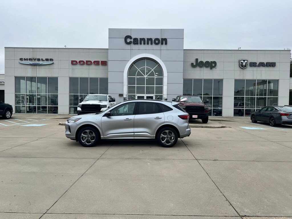 Used 2024 Ford Escape ST-Line SUV