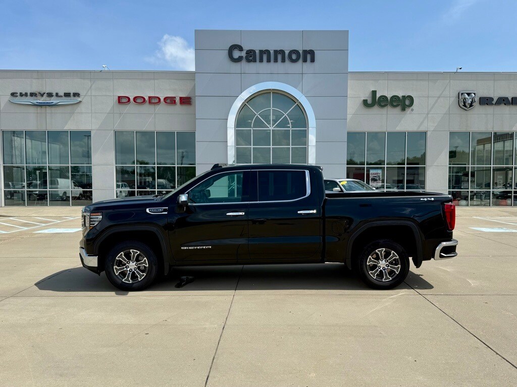 2024 Gmc Sierra 1500 SLT photo 2