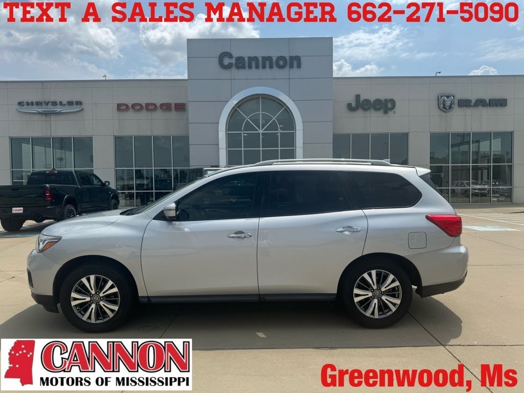 Used 2020 Nissan Pathfinder SL SUV