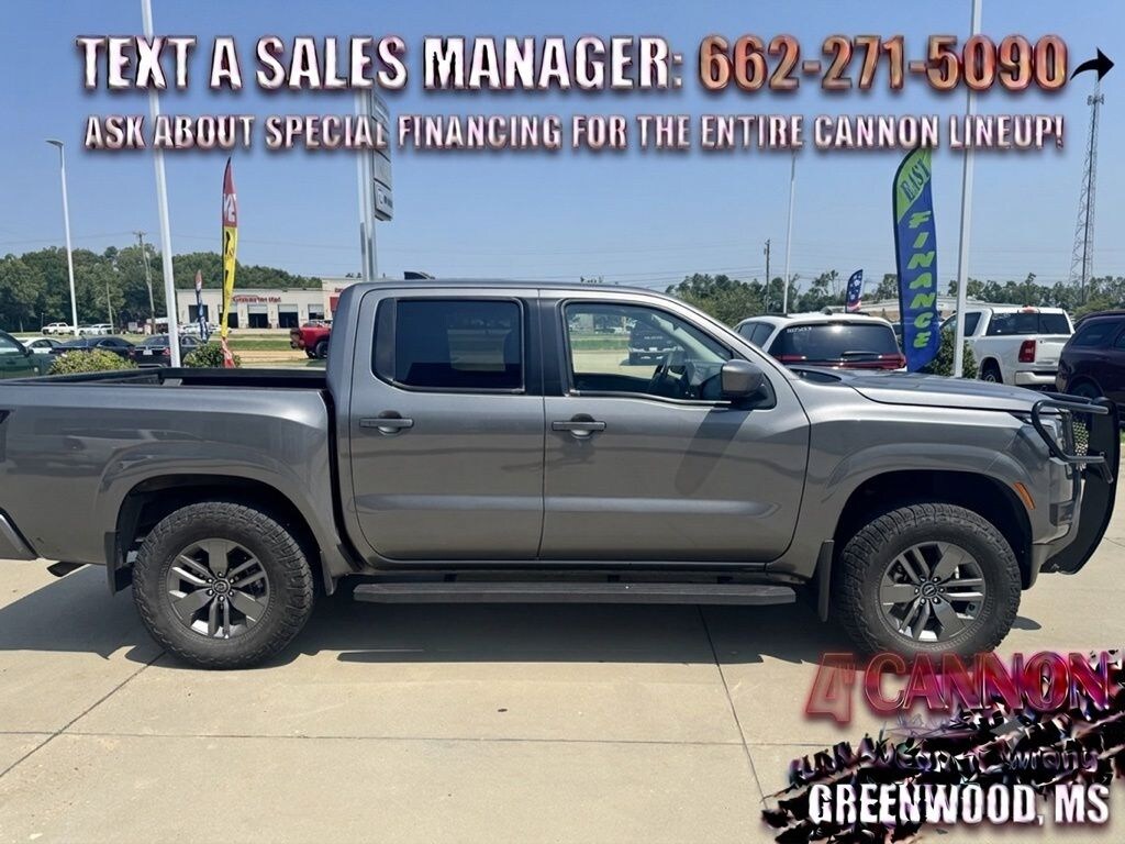 Used 2025 Nissan Frontier SV Truck Crew Cab