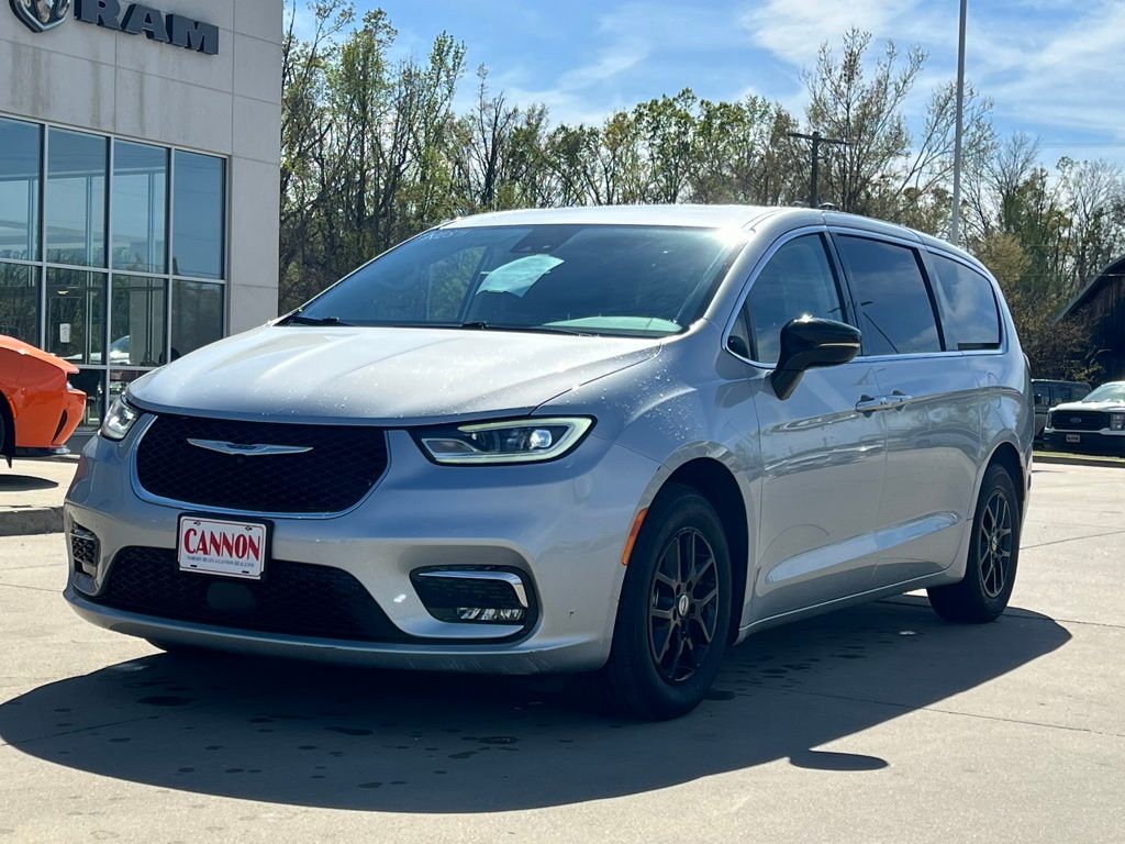 2024 Chrysler Pacifica