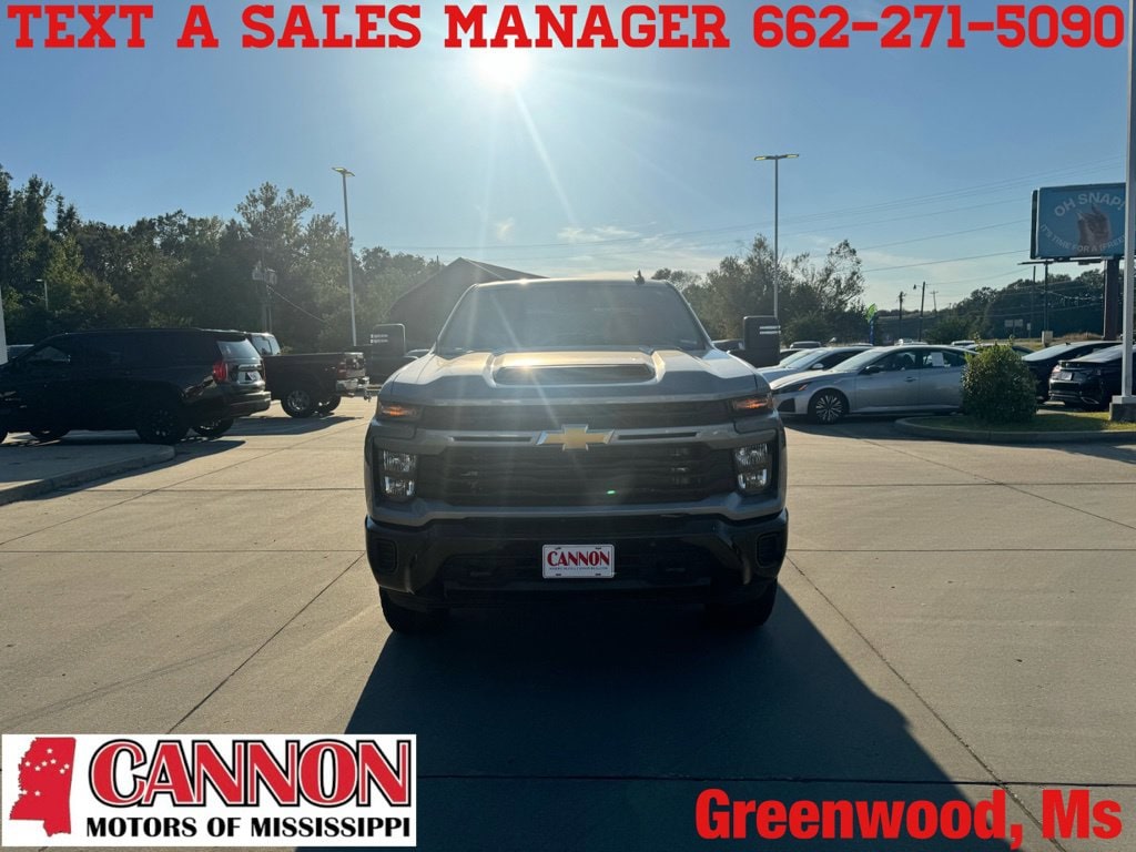 Used 2026 Chevrolet Silverado 2500 HD Custom Truck Crew Cab