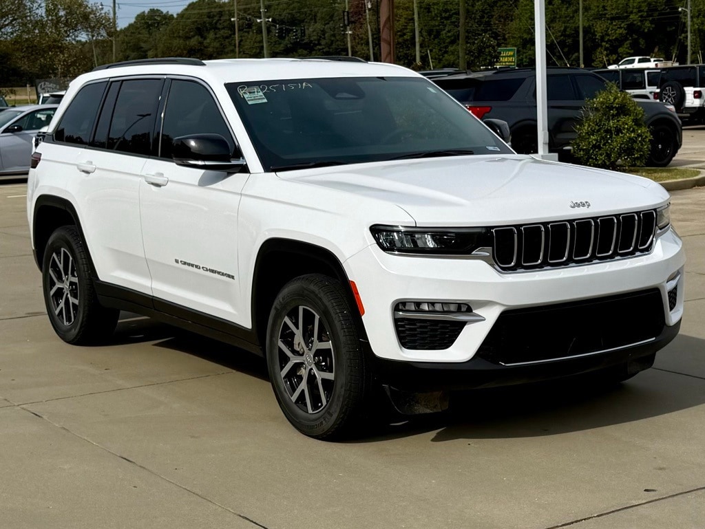 Used 2024 Jeep Grand Cherokee Limited SUV