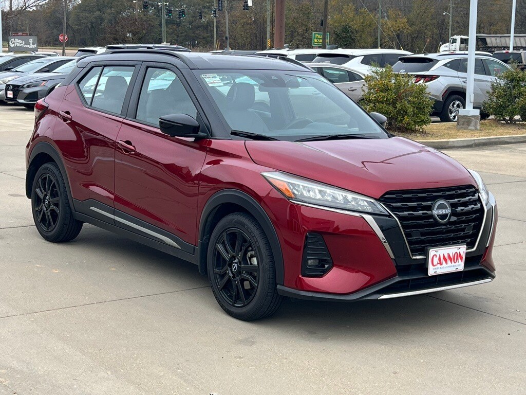 Used 2024 Nissan Kicks SR SUV