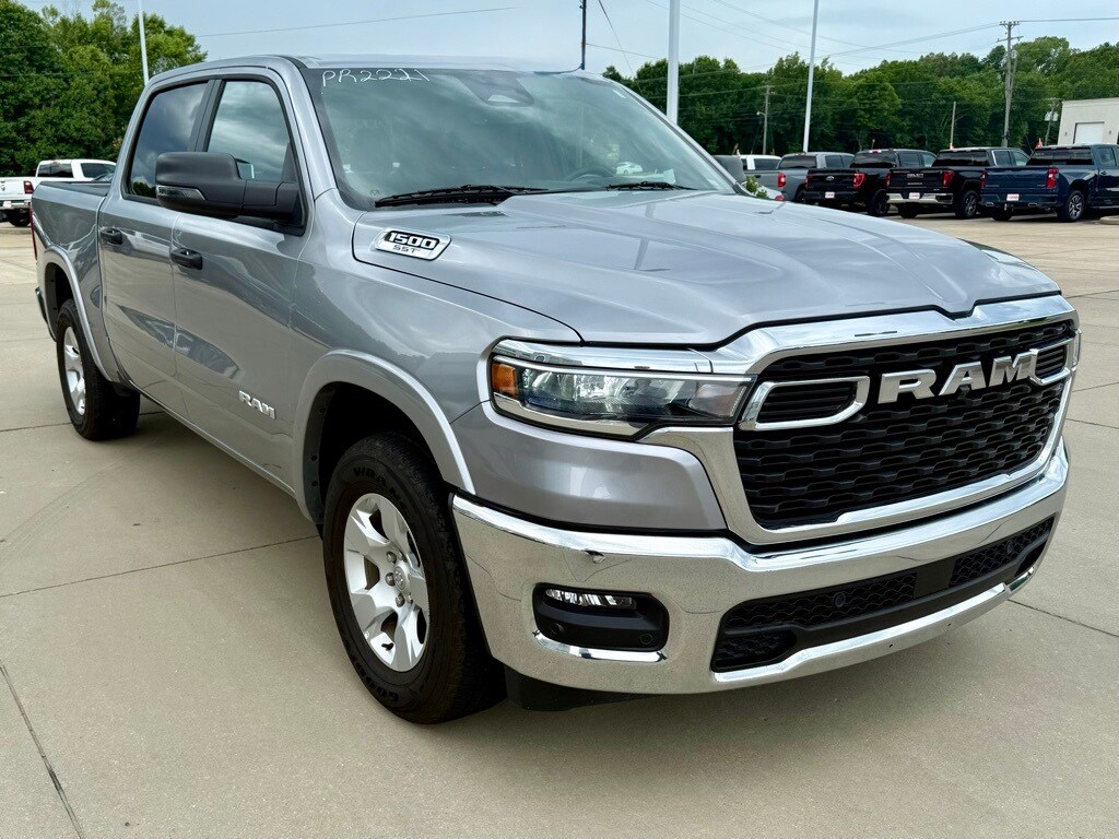 2025 Ram 1500 Big Horn Lone Star photo 4