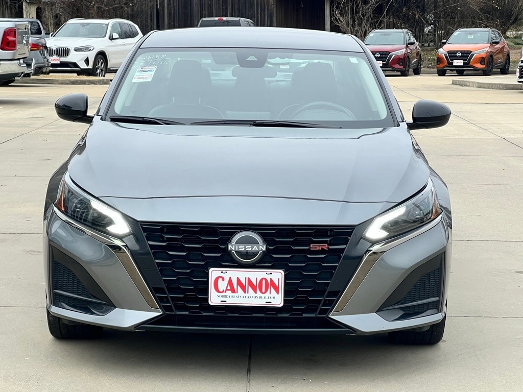 Used 2024 Nissan Altima 2.5 SR Sedan