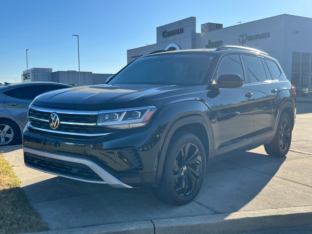 2022 Volkswagen Atlas SE w/Tech