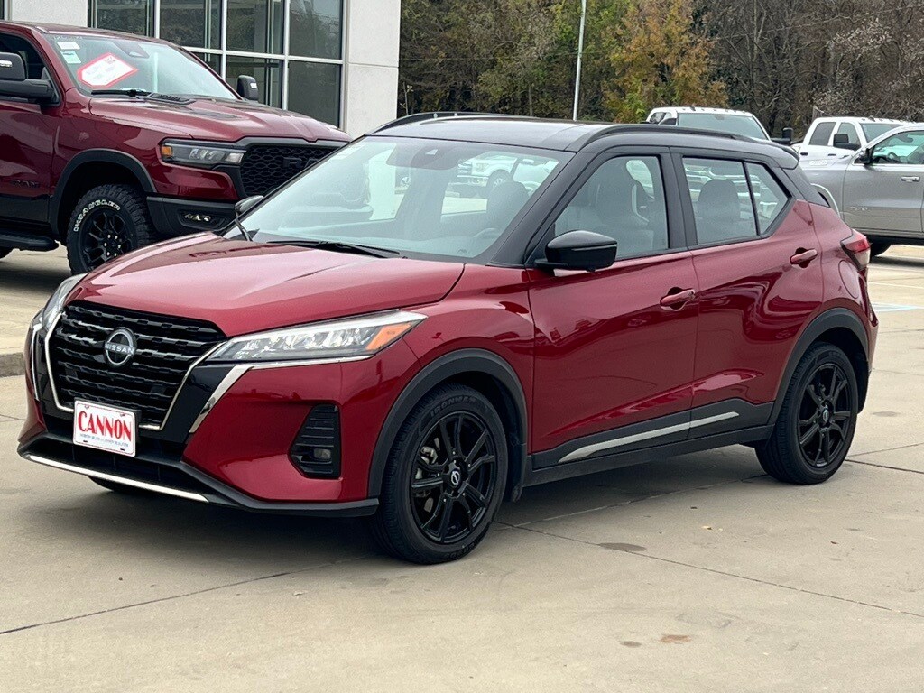 Used 2024 Nissan Kicks SR SUV