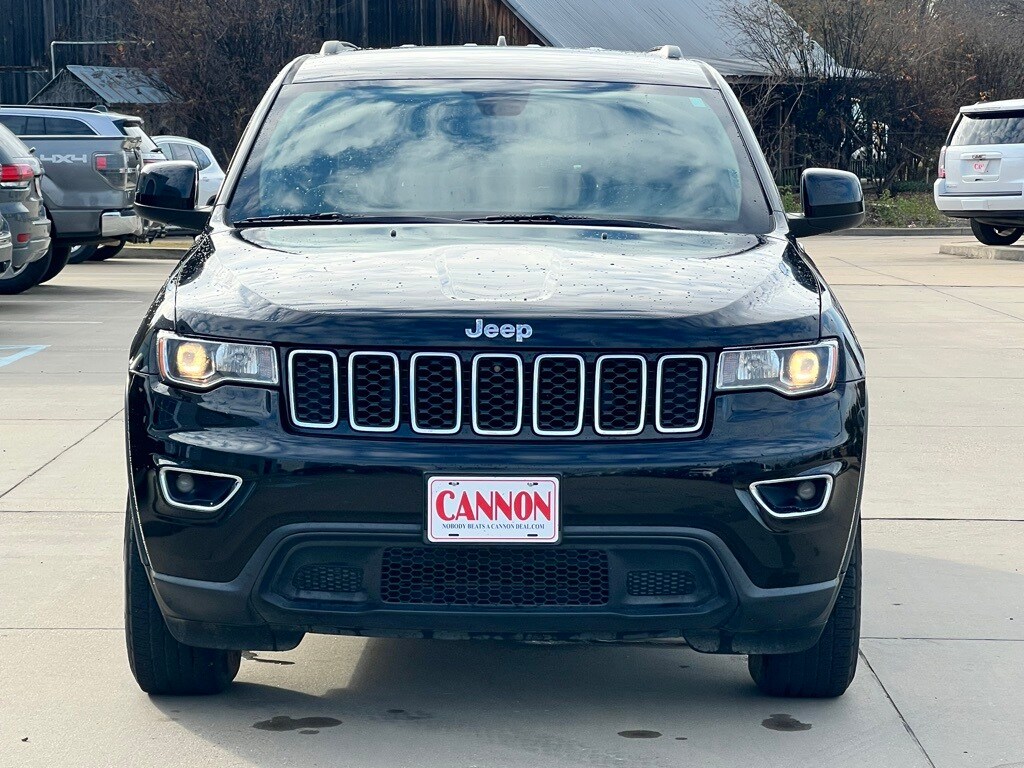 2020 Jeep Grand Cherokee Laredo E photo 2