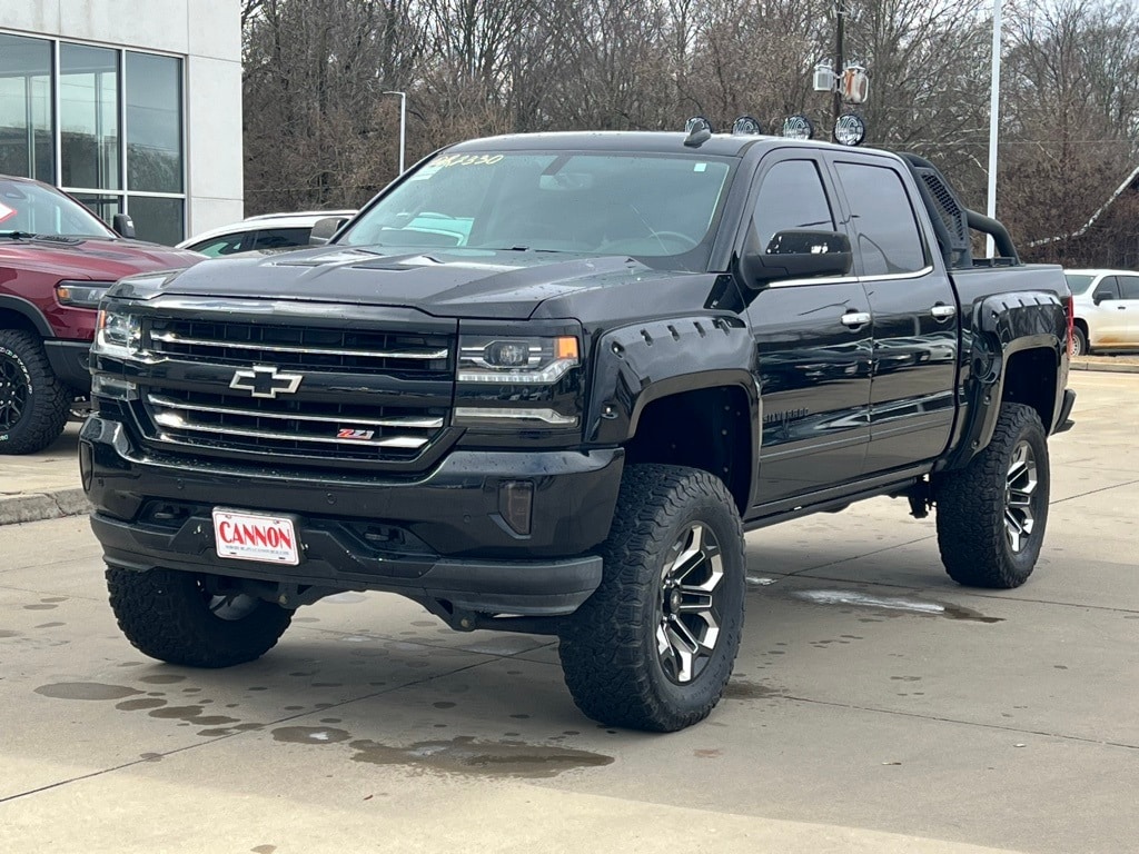 2018 Chevrolet Silverado LTZ's photo