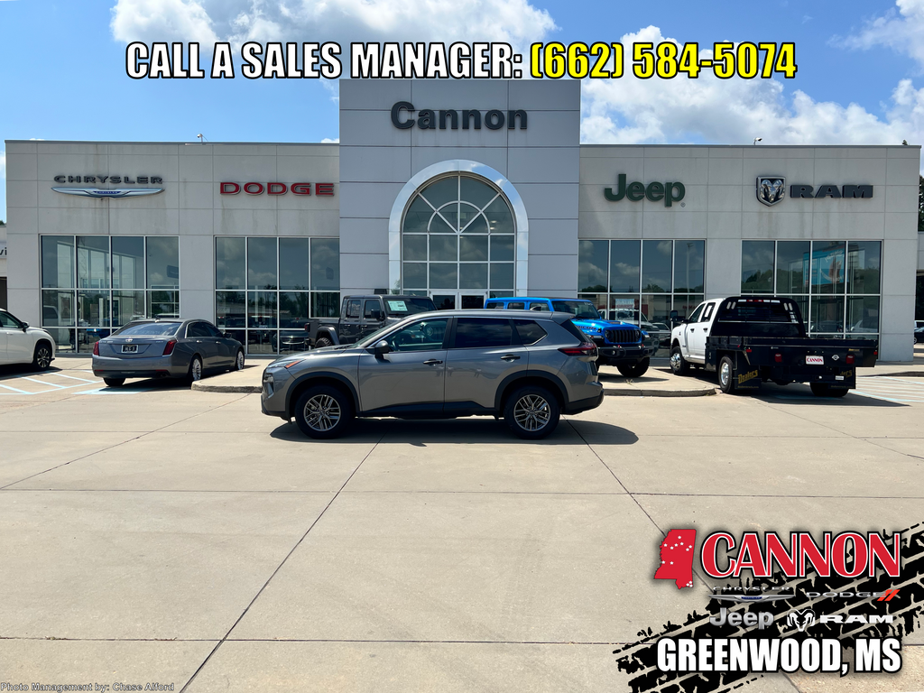Used 2024 Nissan Rogue S SUV