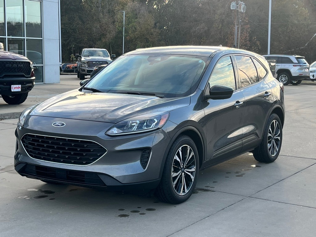 Used 2022 Ford Escape SE SUV
