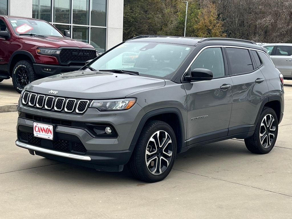 2024 Jeep Compass Limited's photo