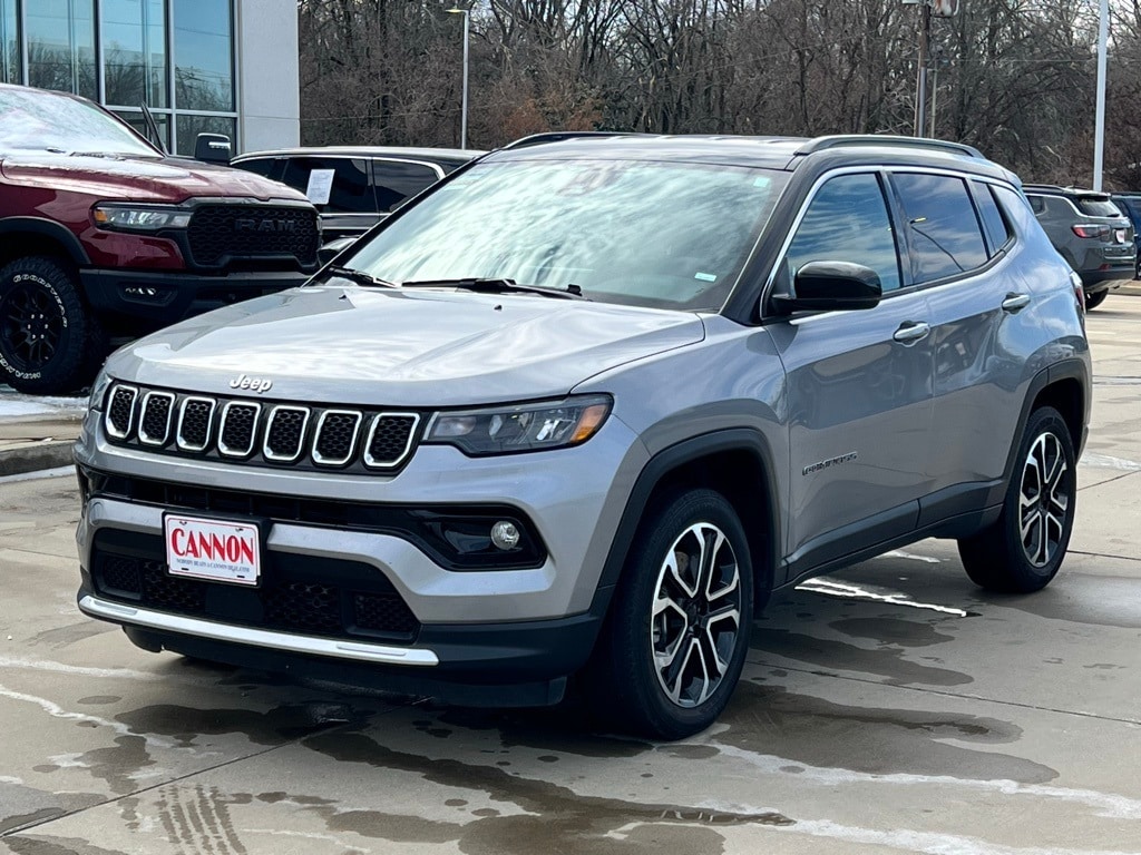 Used 2024 Jeep Compass Limited SUV