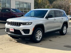 2025 Jeep Grand Cherokee Laredo Sport Utility