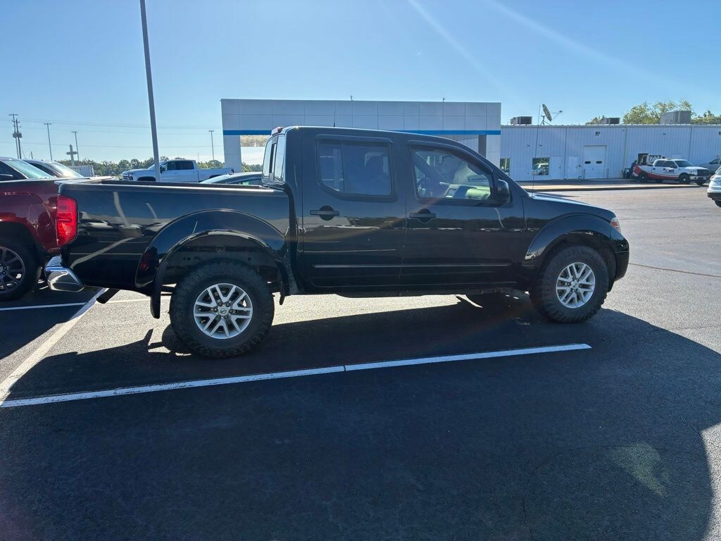 Used 2021 Nissan Frontier SV Truck Crew Cab