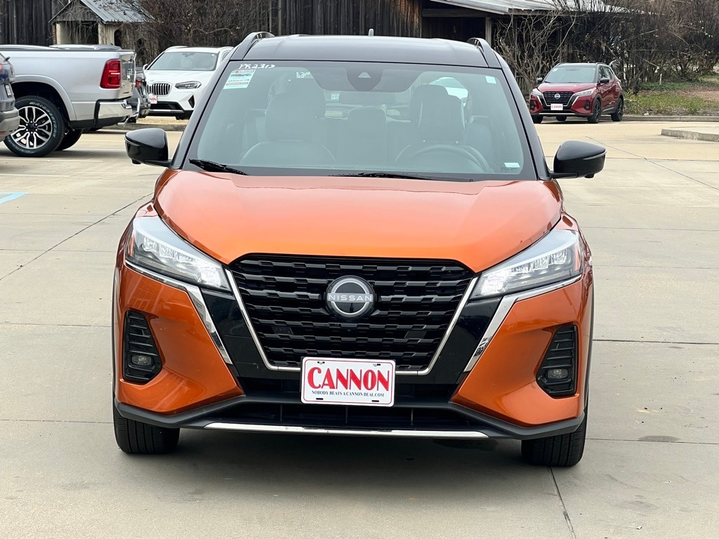 Used 2023 Nissan Kicks SR SUV