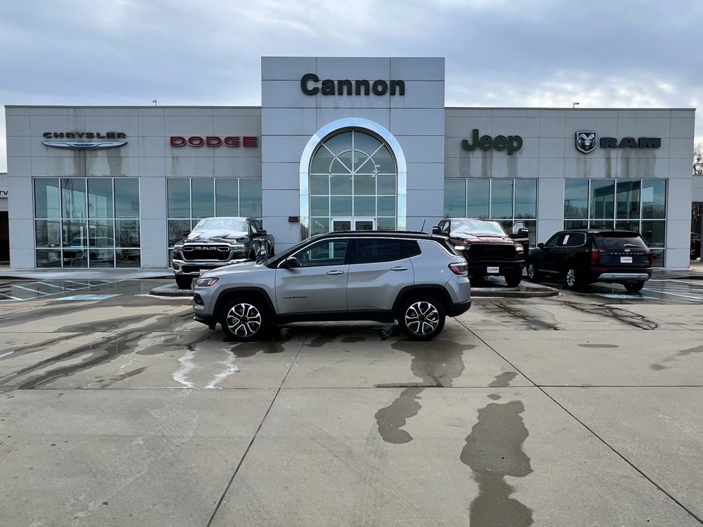 Used 2024 Jeep Compass Limited SUV