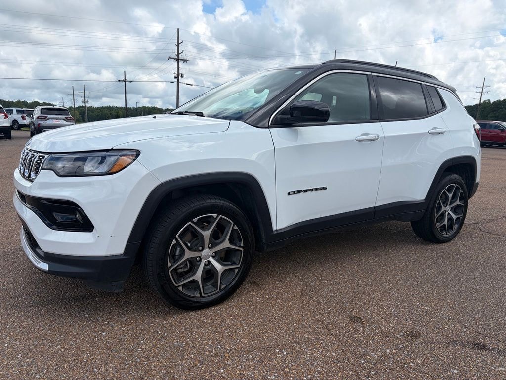 Used 2024 Jeep Compass Limited SUV