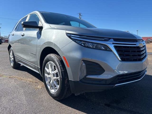 2023 Chevrolet Equinox LT's photo