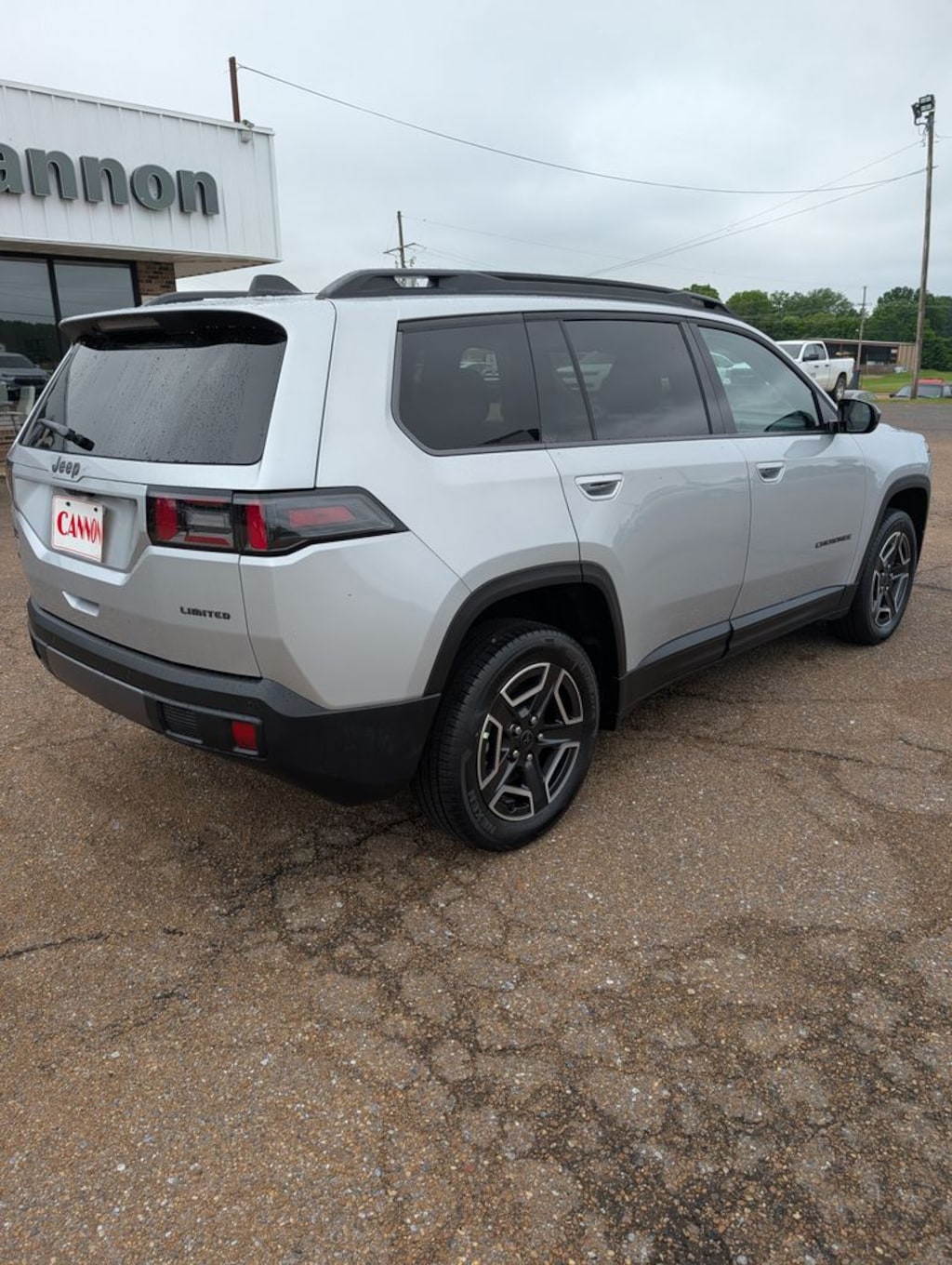 New 2026 Jeep Cherokee Laredo/Limited Sport Utility