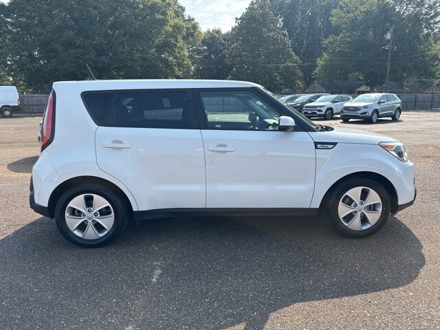 2016 Kia Soul Base photo 3