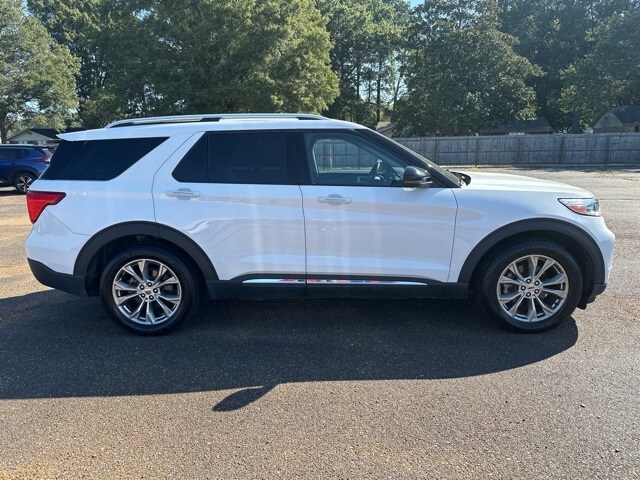 2022 Ford Explorer Limited photo 3
