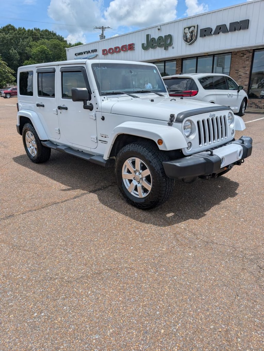 Used 2016 Jeep Wrangler JK Unlimited Sahara 4x4 SUV