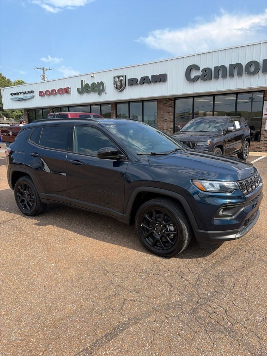 New 2026 Jeep Compass Latitude Sport Utility