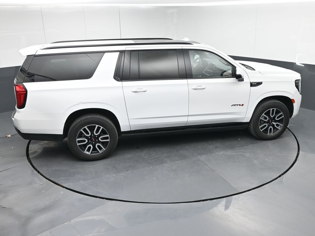 2022 GMC Yukon XL AT4 - Photo 28