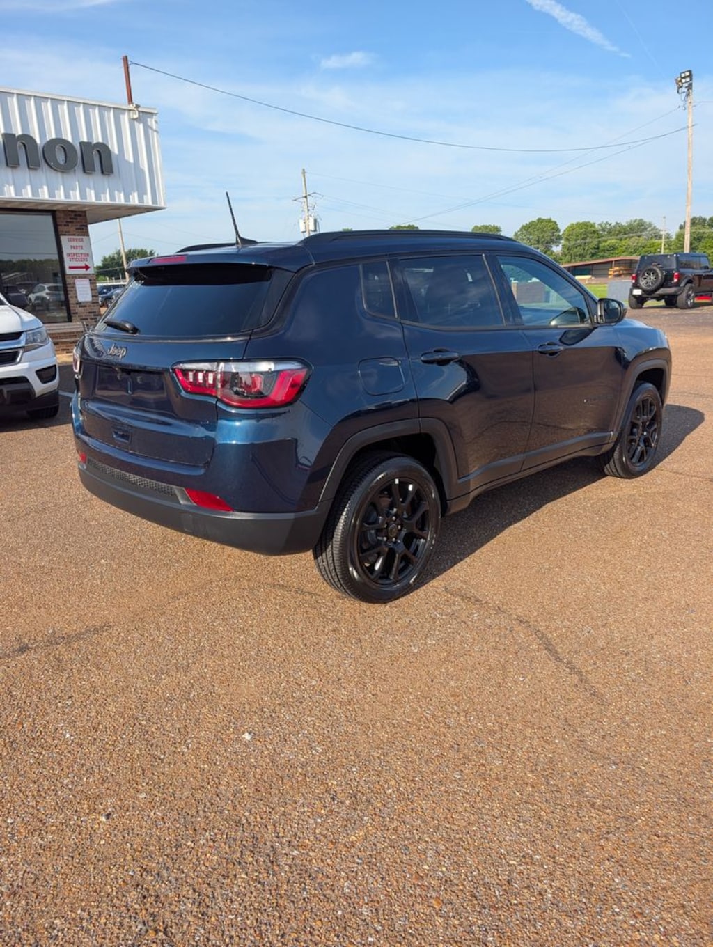 New 2026 Jeep Compass Latitude Sport Utility