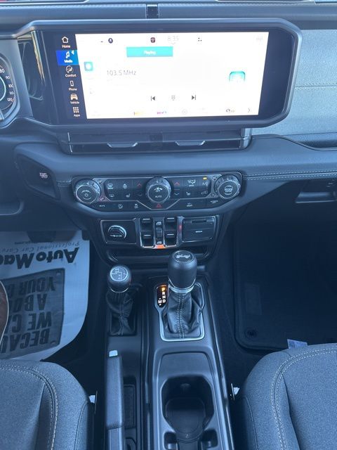 2026 Jeep Wrangler 4-Door Sahara - Photo 24