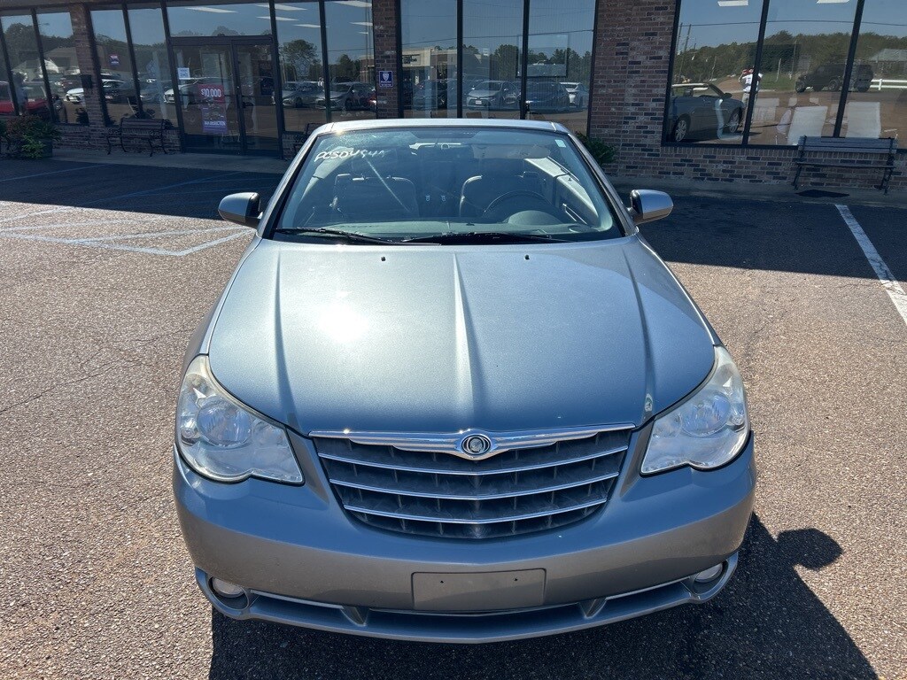 2010 Chrysler Sebring Limited photo 4