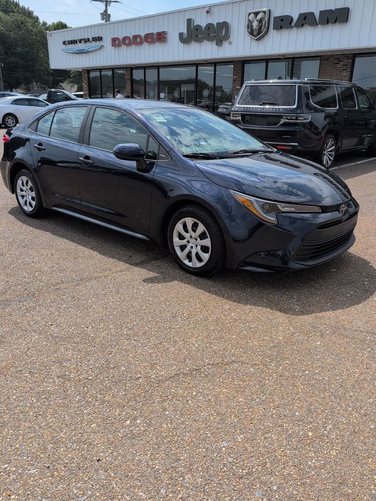 2024 Toyota Corolla LE CVT's photo
