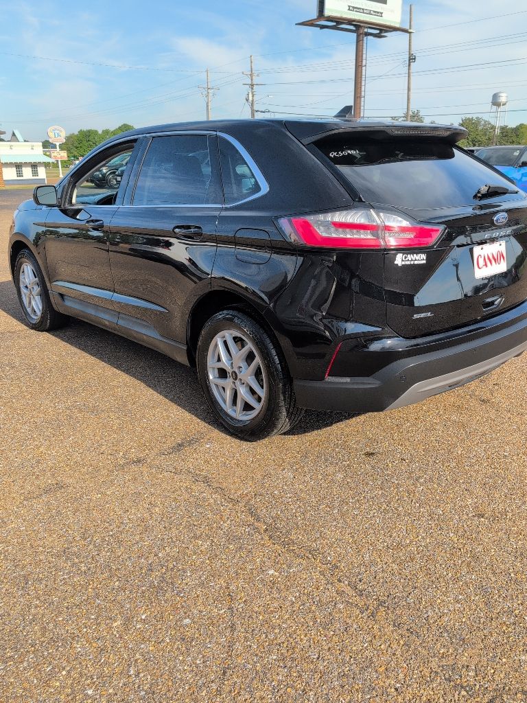 2023 Ford Edge's photo