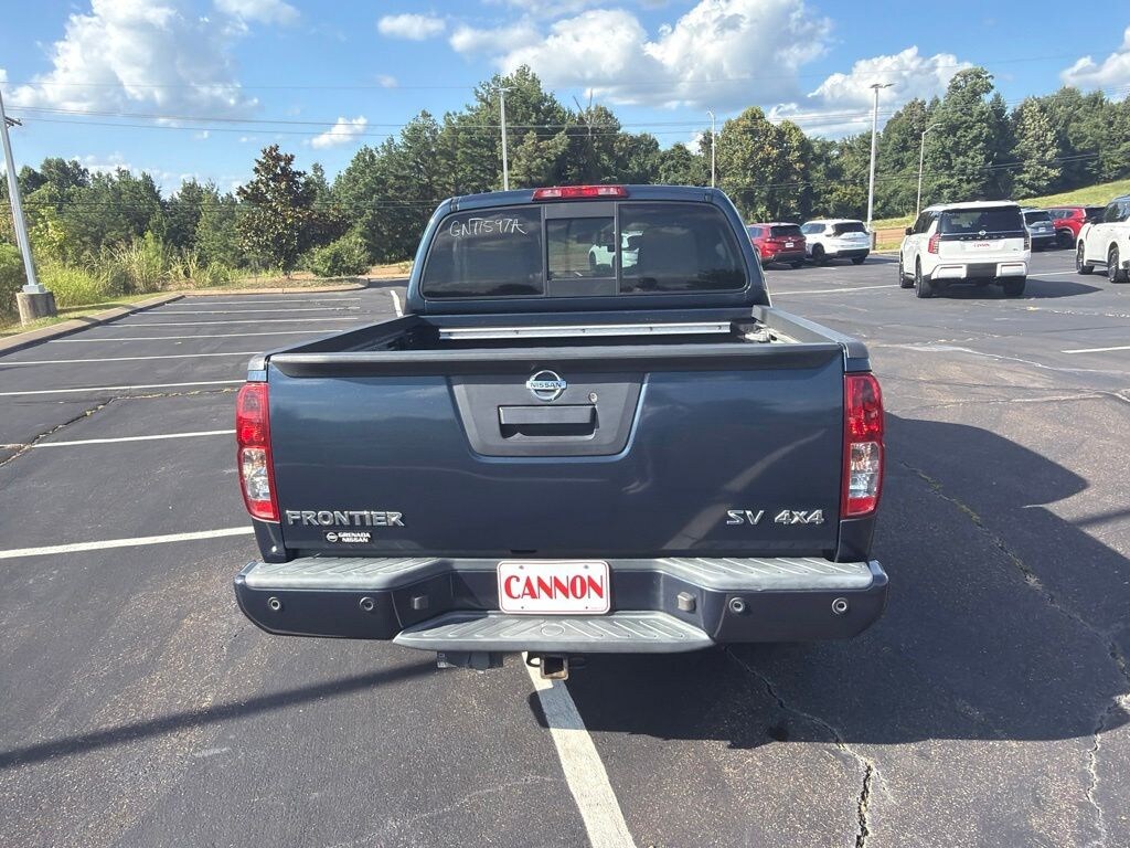 Used 2021 Nissan Frontier SV Truck Crew Cab