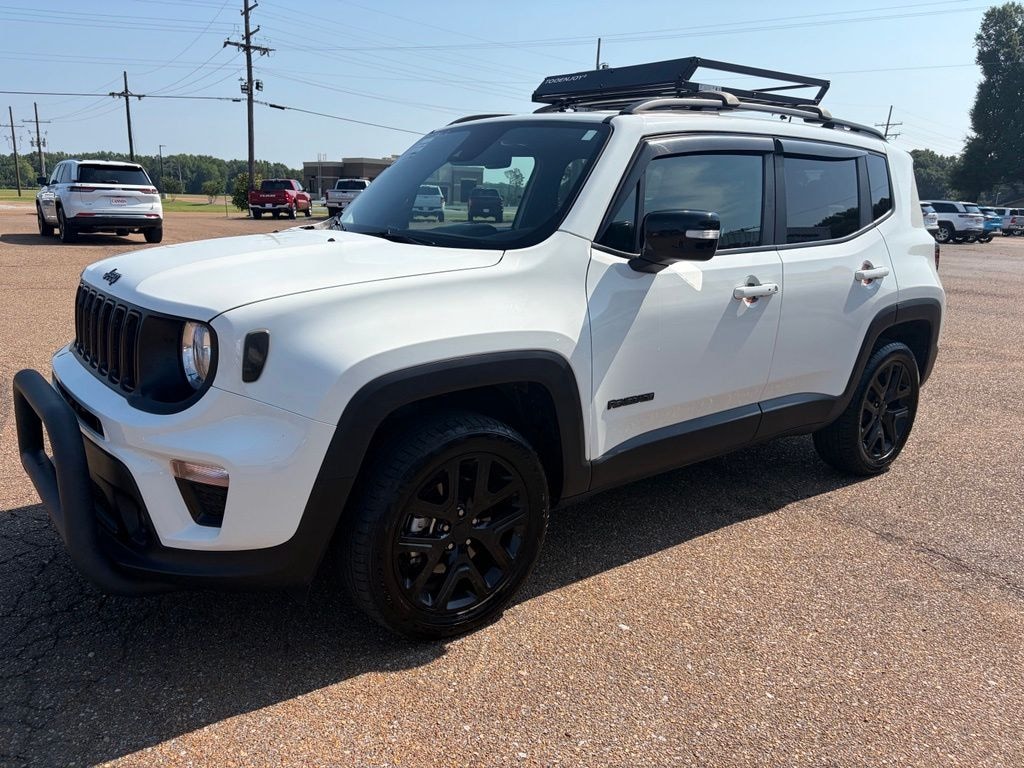 Used 2022 Jeep Renegade Latitude SUV