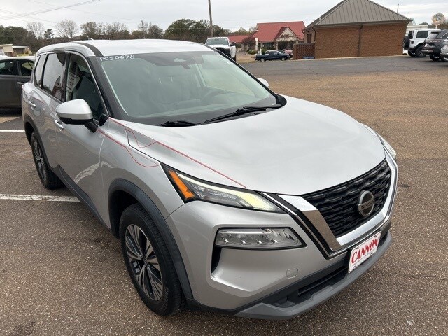 2021 Nissan Rogue SV photo 2