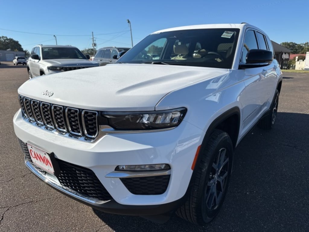 New 2025 Jeep Grand Cherokee Limited Sport Utility