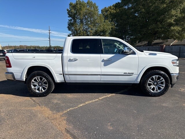 2022 Ram 1500 Limited photo 4